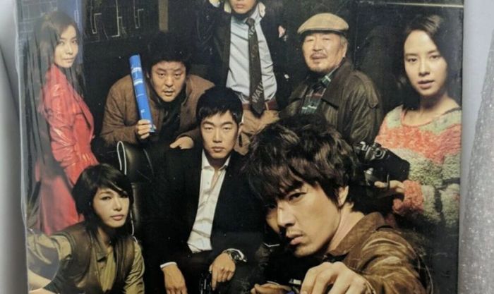 Dấu ấn đoạt mệnh (2011) là một trong những dự án phim và truyền hình có sự góp mặt của Song Ji-hyo