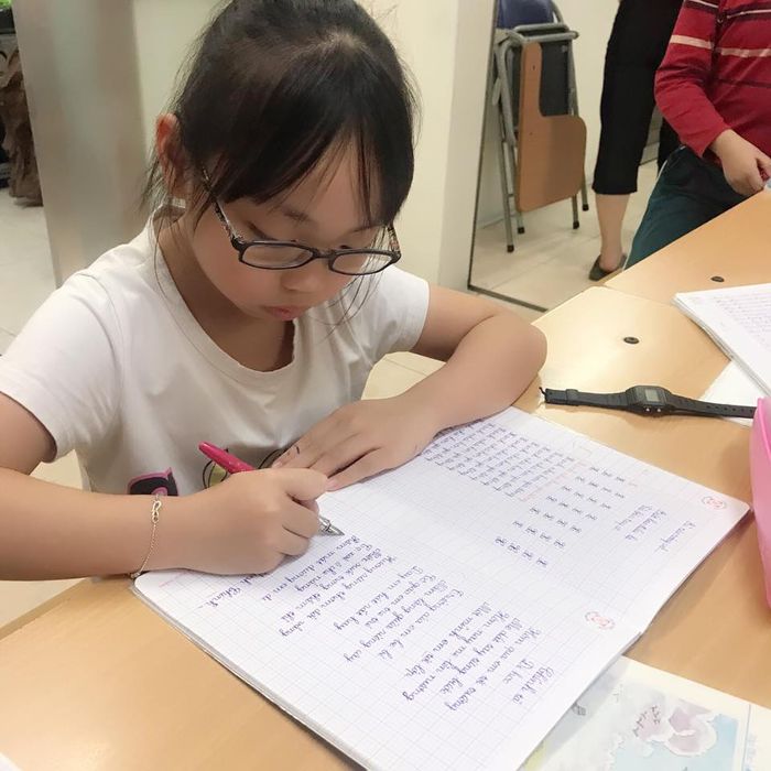 Minh Hiền Handwriting Training Center Image 2