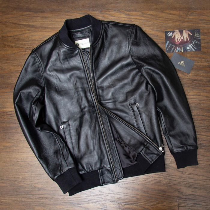 Gentleman - Leather For Men Image 2