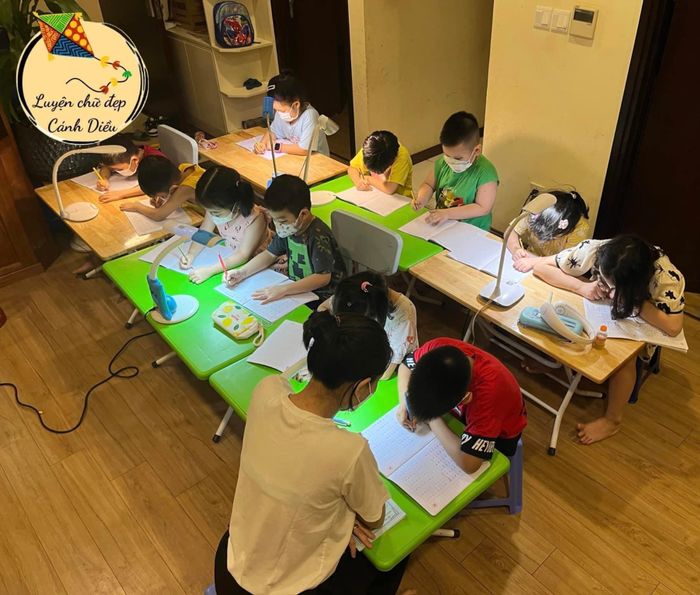 Cánh Diều Handwriting Training Image 1