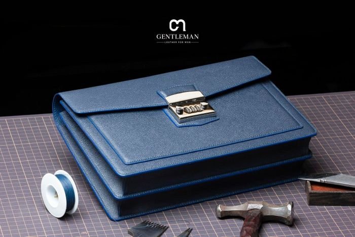 Gentleman - Leather For Men Image 1