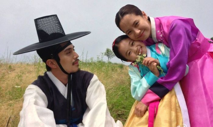 Thiên mệnh (2013) là một trong những dự án phim và truyền hình có sự góp mặt của Song Ji-hyo
