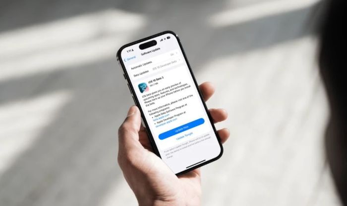Lý do cần tìm cách chuyển từ iOS beta về bản chính thức