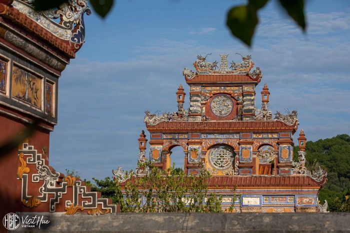 Non Nuoc Pagoda Photo 1