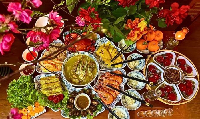 Hình ảnh mâm cúng mùng 2 Tết gây ấn tượng mạnh