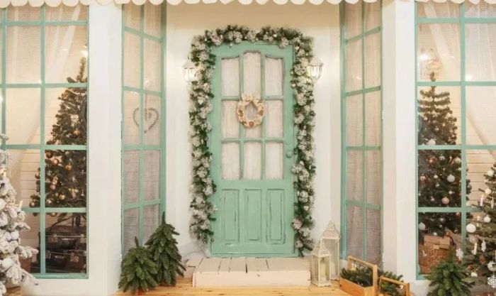 Cách trang trí cửa Giáng sinh đơn giản mà hiệu quả