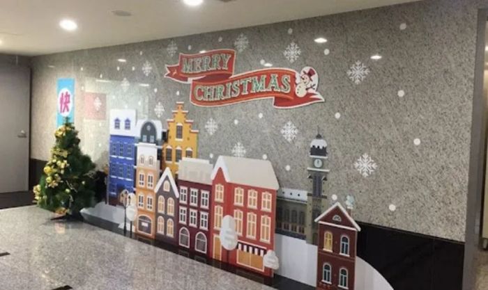 Trang trí góc chụp hình Noel sát tường tiện lợi