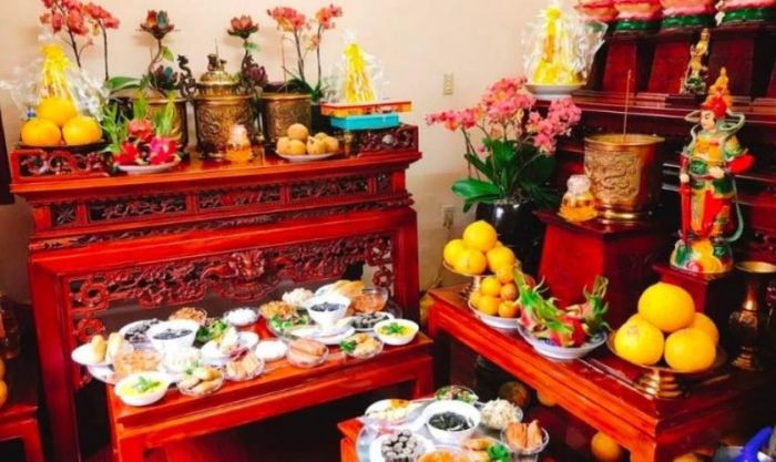 Mâm cúng có thể linh hoạt tùy theo điều kiện và văn hóa từng vùng miền