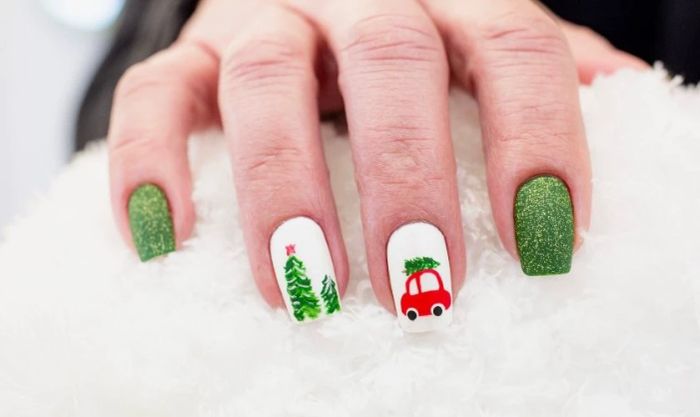 Mẫu nail Giáng sinh với cây thông và ngôi sao cực chất