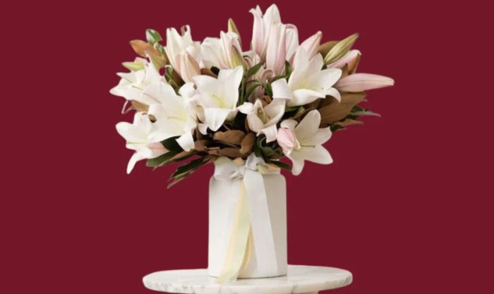 Mẫu cắm hoa ly ngày Tết 2025 đẹp nhất