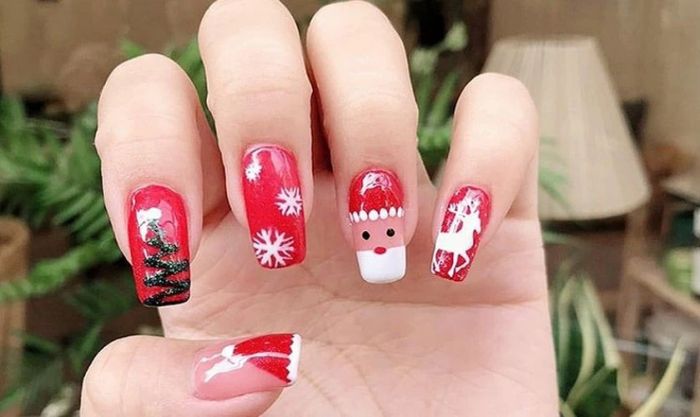 Mẫu nail Giáng sinh với họa tiết ông già Noel cực dễ thương