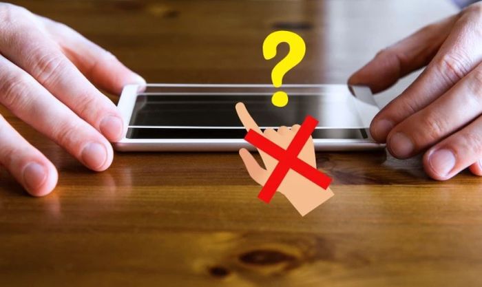 Dán kính cường lực có ảnh hưởng đến độ nhạy cảm ứng không?