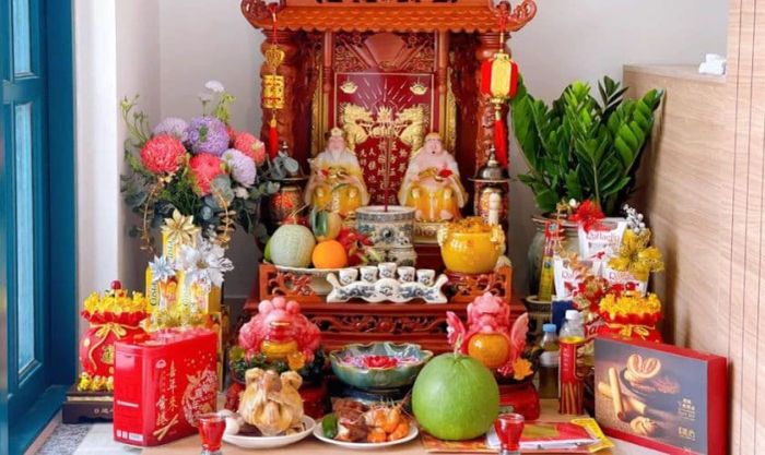 Bí quyết trang trí bàn thờ ngày Tết đẹp chuẩn cổ truyền