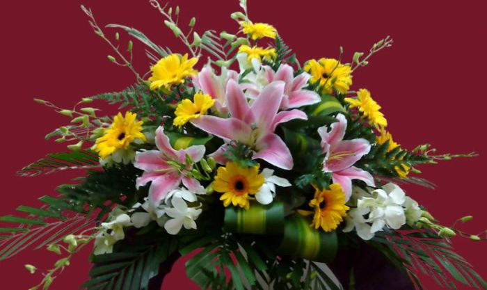 Mẫu cắm hoa ly ngày Tết đẹp nhất