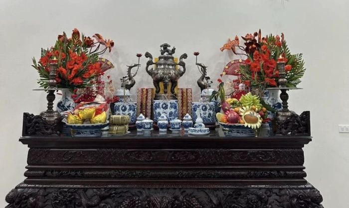 Cách trang trí bàn thờ ngày Tết sao cho đúng