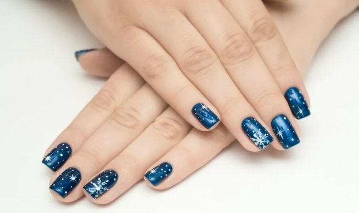 Các mẫu nail Giáng sinh đơn giản nhưng mới mẻ