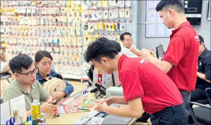 Mua điện thoại Android chính hãng tại Mytour