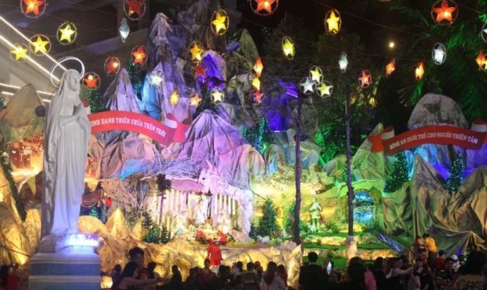 Xóm đạo Phạm Thế Hiển quận 8 nằm ở đâu?