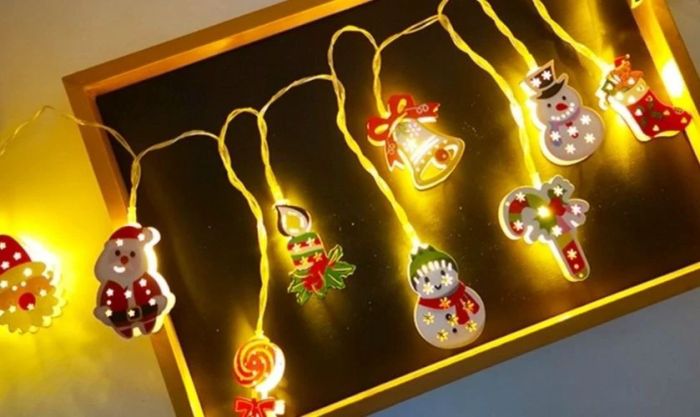 Dây LED treo trang trí Giáng Sinh đẹp mắt và dễ dàng thực hiện