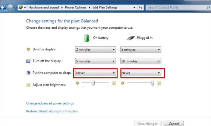Chọn Never cho cả hai cột On battery và Plugged in