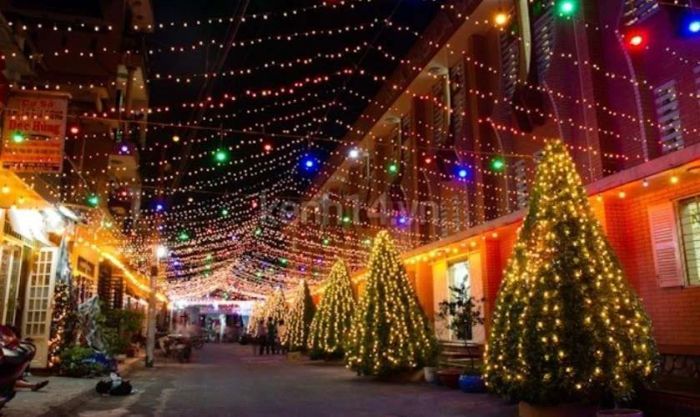 Quận 5 có những xóm đạo nổi bật nào?