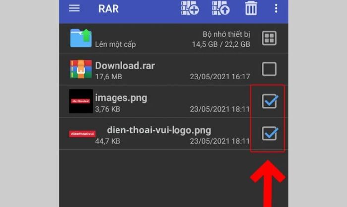 Trong giao diện RAR, tìm thư mục chứa file cần nén và chọn file