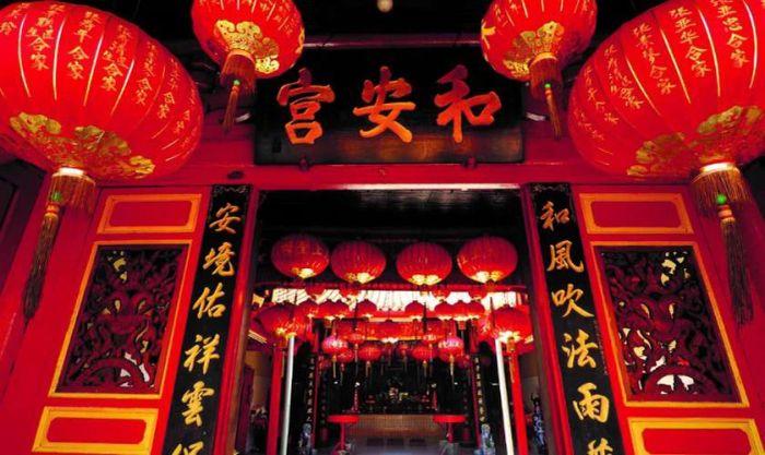 Cách treo câu đối Tết tiếng Trung sao cho chuẩn mực