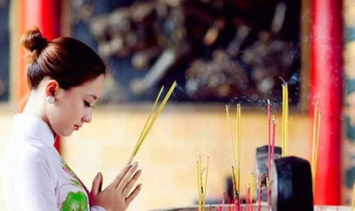 Mùng 1 Tết cần làm gì trong năm 2025?