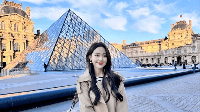 The Louvre Museum of Art