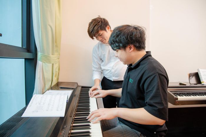 MTC LUX Music Image 1