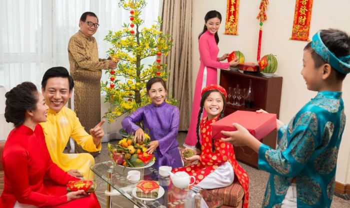Ý nghĩa của việc lựa chọn màu sắc trang phục ngày mùng 1 Tết