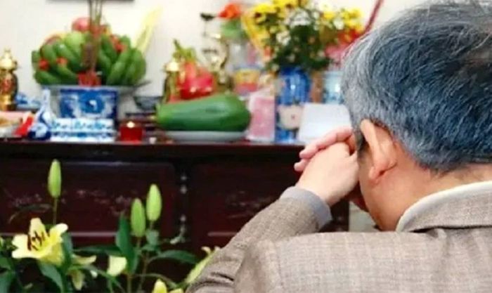 Theo Văn khấn cổ truyền Việt Nam