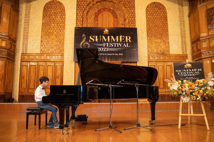 HT Music Center Image 1
