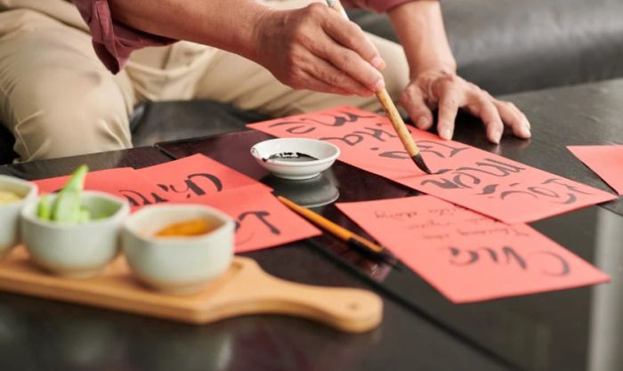 Những lời chúc Tết 4 chữ dành cho bạn bè thân thiết.