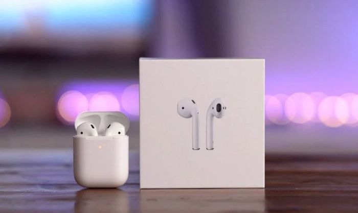 Apple AirPods 2 - TOP deals tai nghe hấp dẫn nhất dịp Black Friday