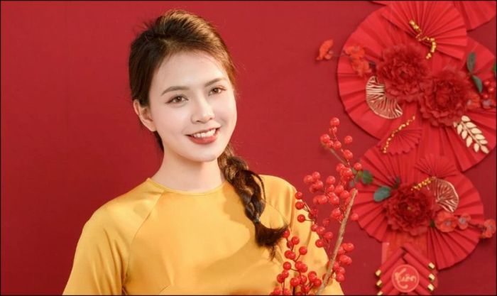 Mẫu ghép ảnh áo dài Tết dành cho nữ