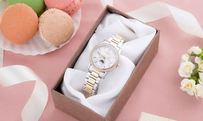 Đồng hồ đeo tay - món quà phù hợp cho crush đam mê phụ kiện thời trang