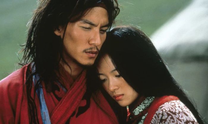 Ngọa Hổ Tàng Long được coi là tác phẩm xuất sắc nhất của Chương Tử Di, với vai diễn đáng nhớ của cô.