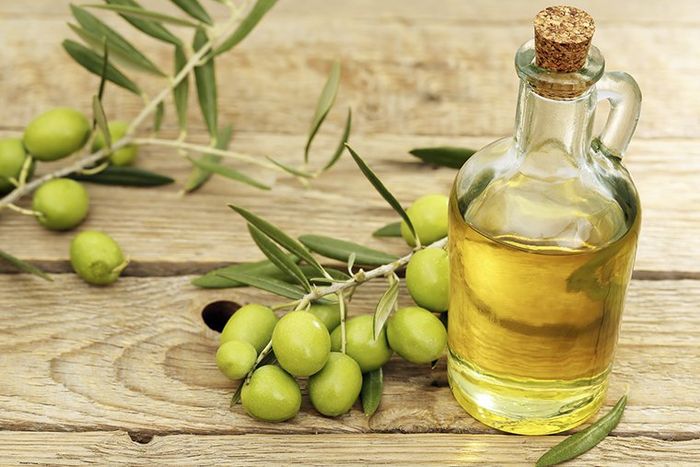 Olive Oil Image 2