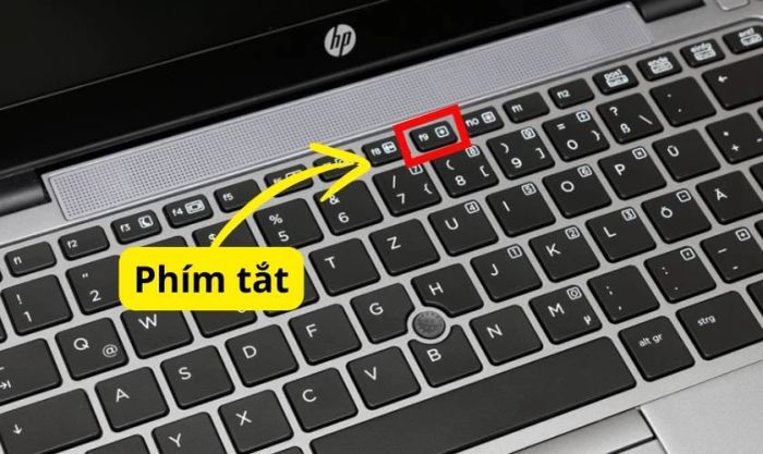 Sử dụng phím tắt để kích hoạt đèn bàn phím trên laptop HP