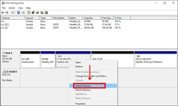 Sau đó, bạn nhấn chuột phải vào ổ cứng cần gộp và chọn Extend Volume