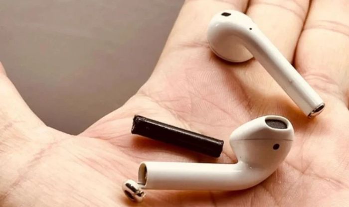 Pin tai nghe bị lỗi cần được kiểm tra và thay thế kịp thời