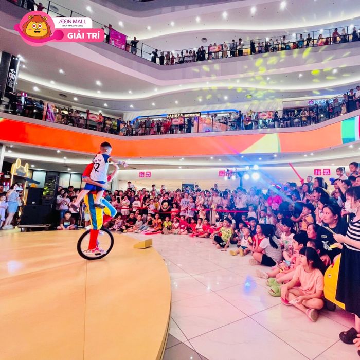 AEON MALL Ha Dong image 1