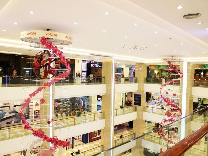 Vincom Center Nguyen Chi Thanh image 2
