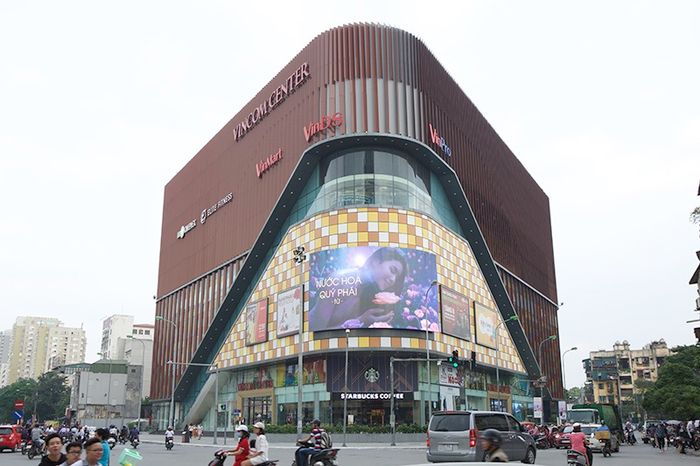 Vincom Center Pham Ngoc Thach image 2