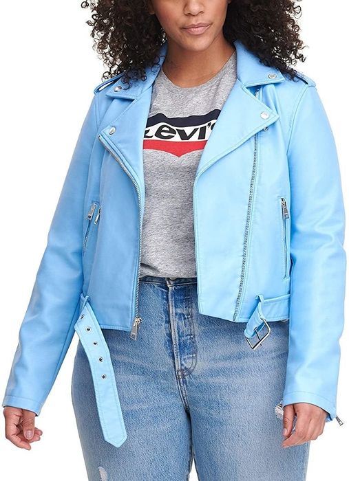 A model wearing the light blue jacket