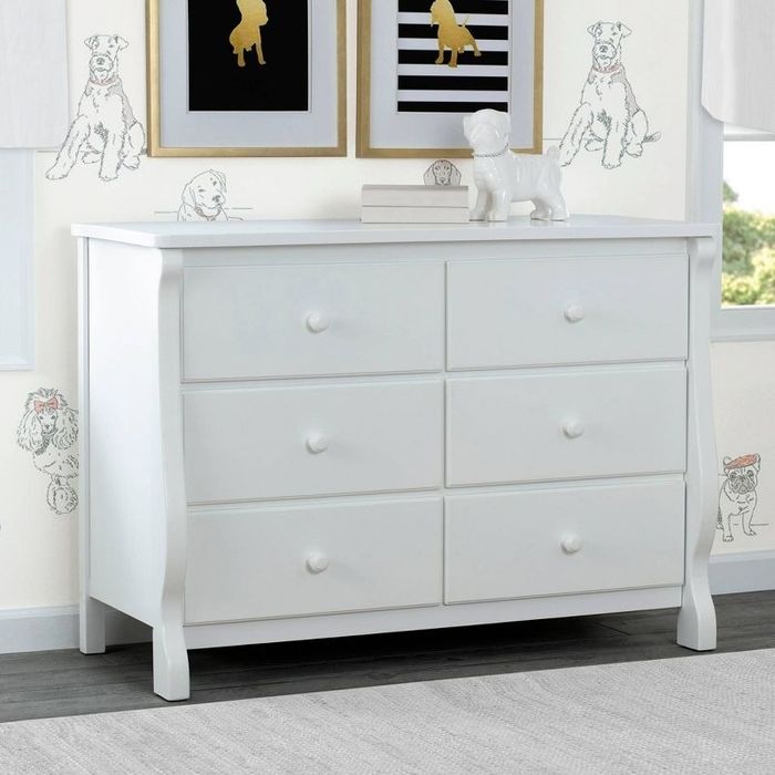 a white six-drawer dresser