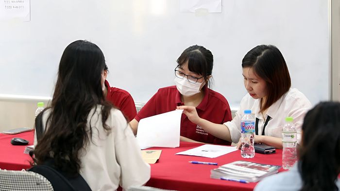 Học viện Ngân hàng hiện cung cấp nhiều phương thức đóng học phí linh hoạt