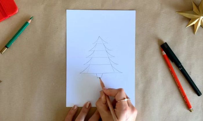 Tạo hình thang ngược để làm phần đế cho cây thông Noel