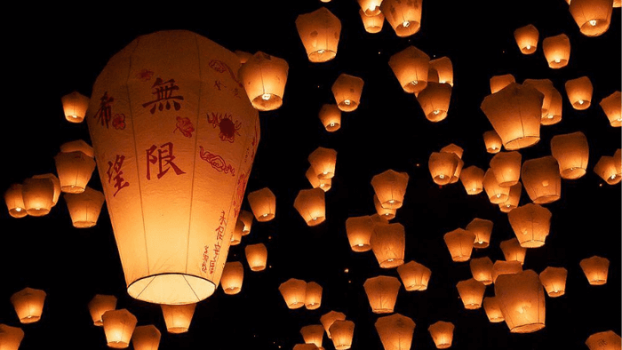 Visit Shifen Old Street during the Pingxi Festival